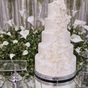Bolo de casamento fake